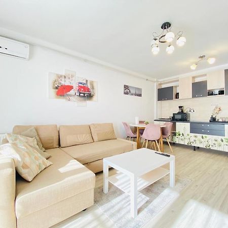 Sea Side Ada Apartment Năvodari Eksteriør bilde