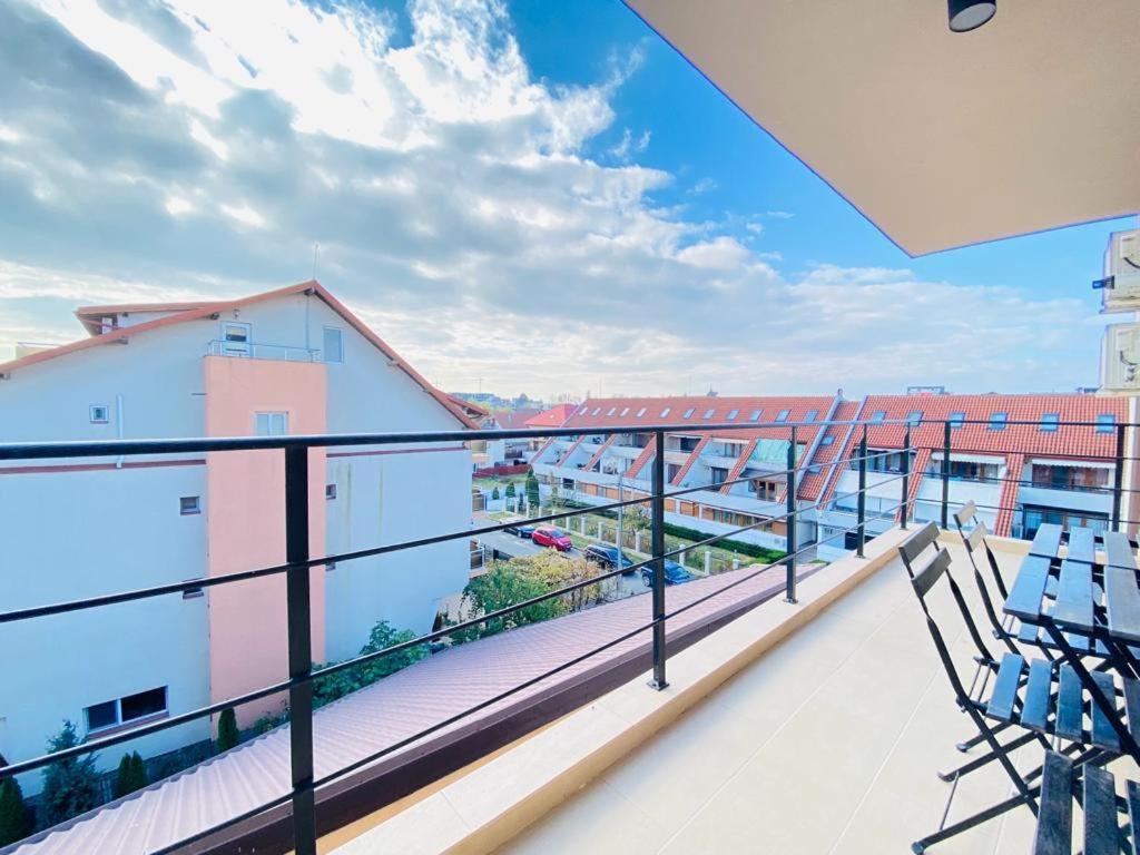 Sea Side Ada Apartment Năvodari Eksteriør bilde